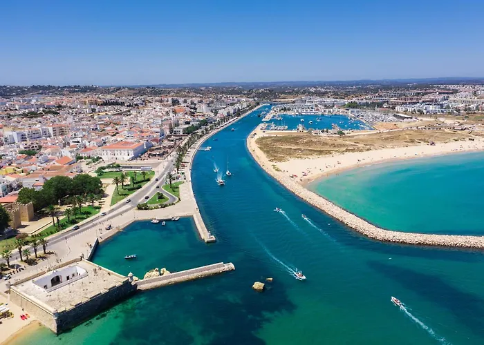 At Marina Park With Pool #1959 * 拉哥斯