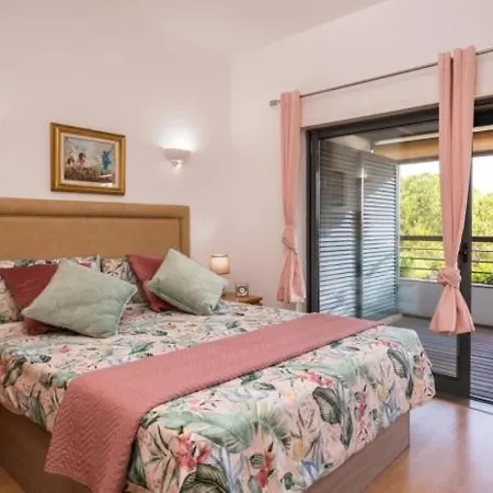 Apartamento At Marina Park With Pool #1959