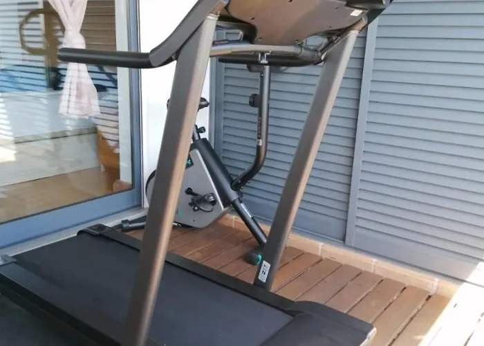 At Marina Park With Pool #1959 아파트 *