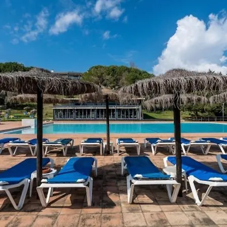 At Marina Park With Pool #1959 Lagos